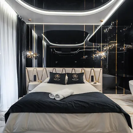 Apartament Nana Black Lux